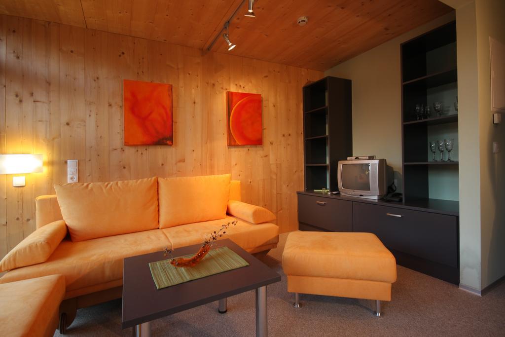 Aparthotel Oase Berta Bad Aussee Pokoj fotografie